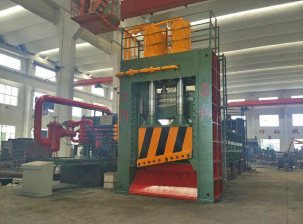 回收場龍門剪800噸8000KN金屬廢料切割機